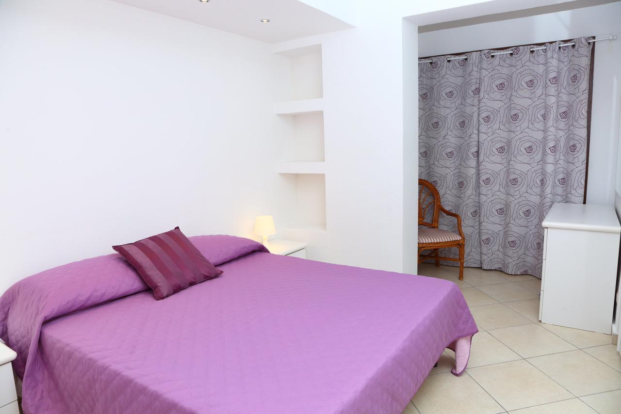 Terrazze Ponente E Levante - By Vacation Service Lägenhet Cefalù Exteriör bild